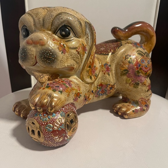 Royal Satsuma Ceramic Dog - Picture 3 of 3